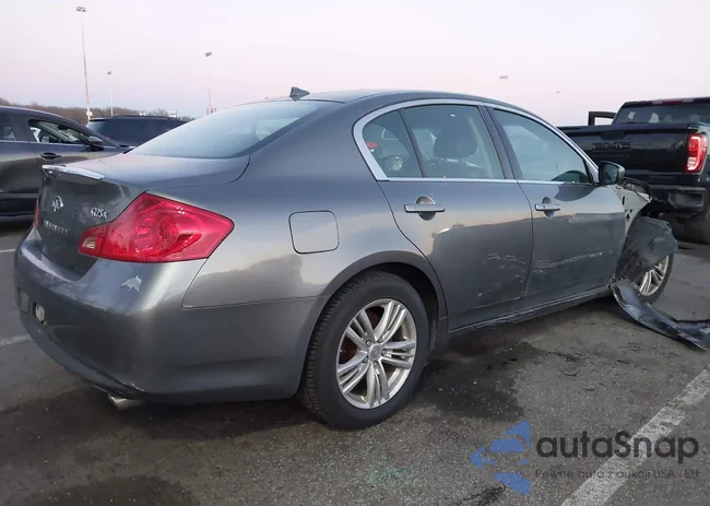 JN1DV6AR0BM652358: 43815126