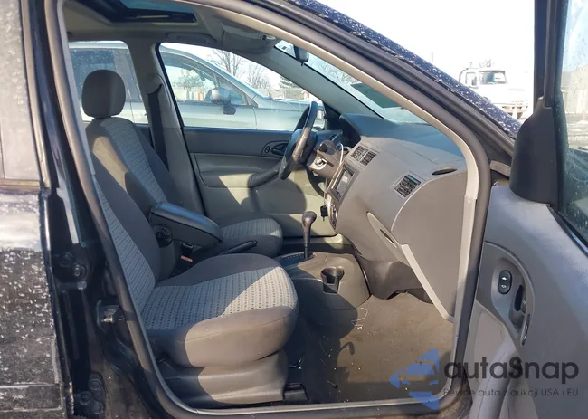 1FAFP34N55W301936: 43815132