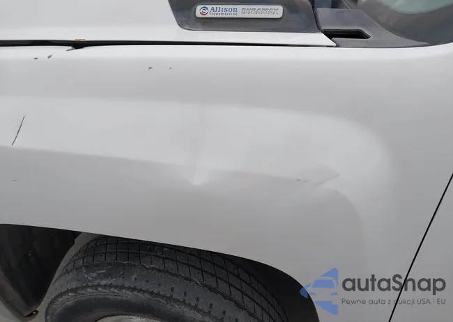 1GBHC24698E121231: 43815186