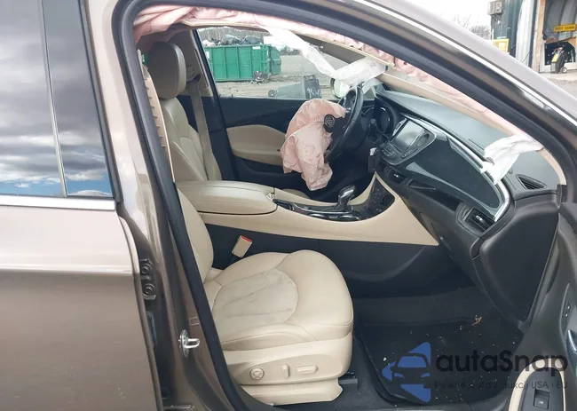 LRBFXCSAXHD070606: 43815232