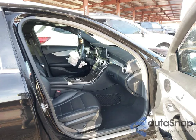 W1KWF8DB7LR570022: 43815345