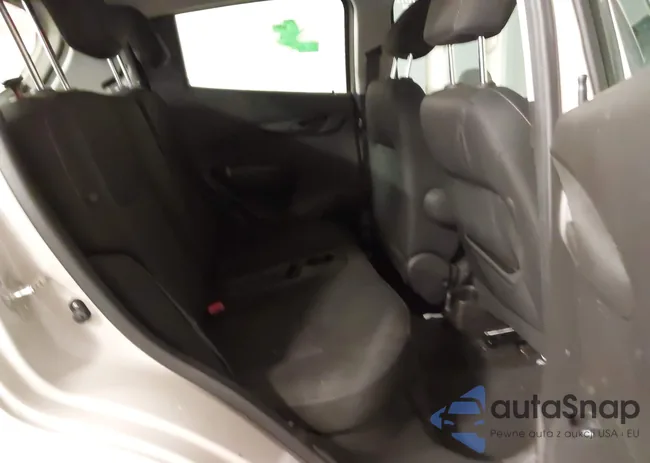 KL8CD6SA2KC704494: 43815346