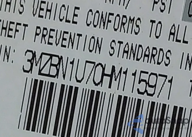 3MZBN1U70HM115971: 43815378