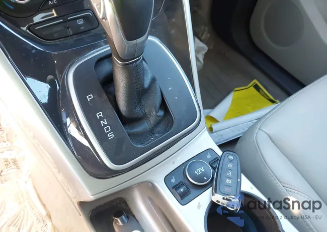 1FMCU0H92DUD22153: 43815457