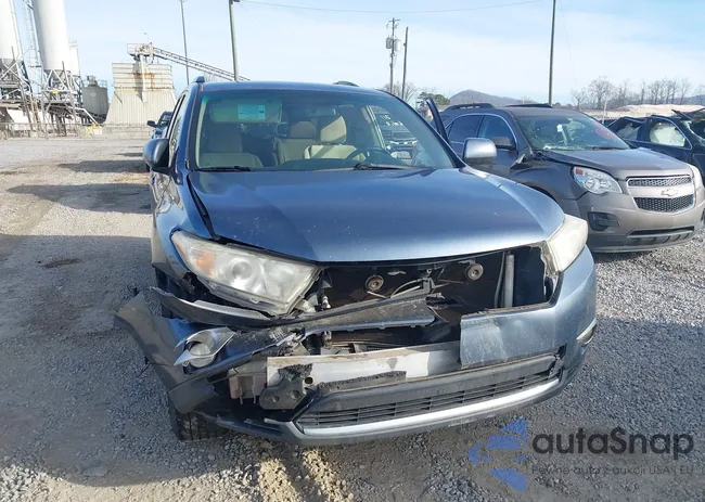 5TDBK3EH8BS049269: 43814549