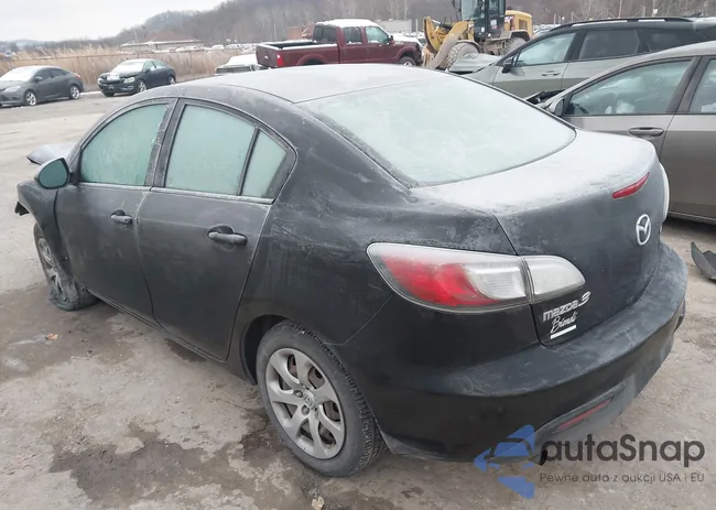 JM1BL1UG6B1437687: 43814705