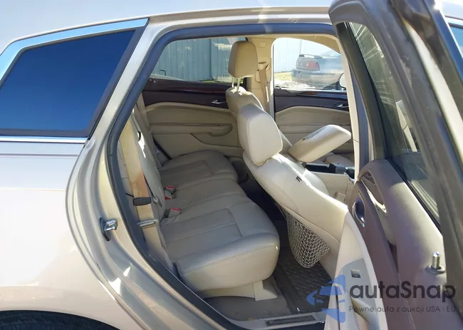 3GYFNAEY8AS625766: 43814851