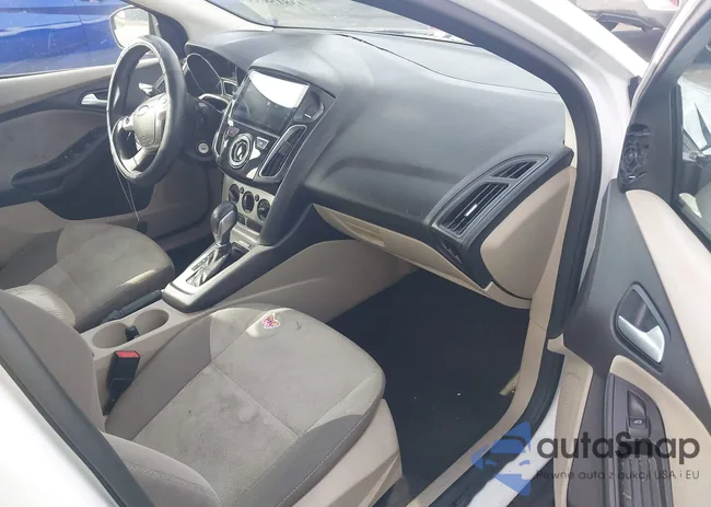 1FADP3F22EL134883: 43815938