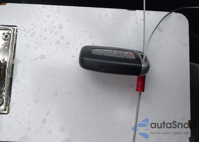 KMHGC4DF0CU181265: 43816092