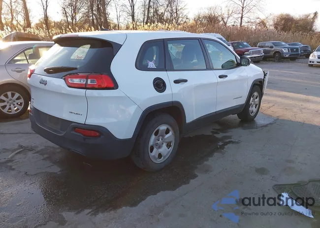 1C4PJMAB0HD221167: 43816115