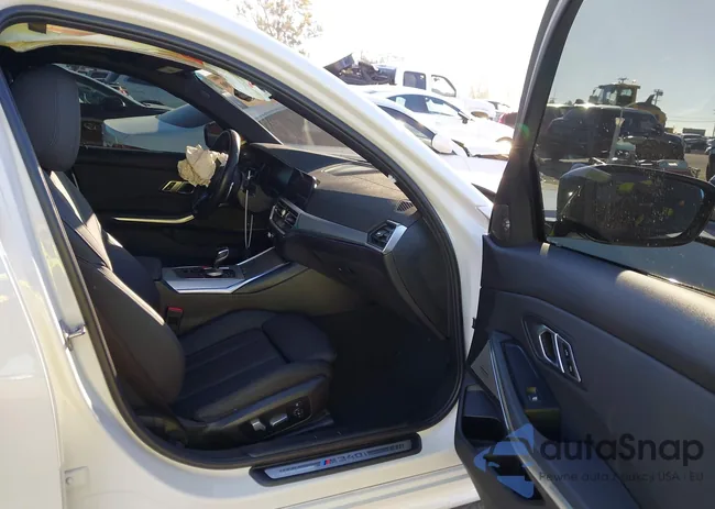 3MW5U7J05M8B60868: 43816200