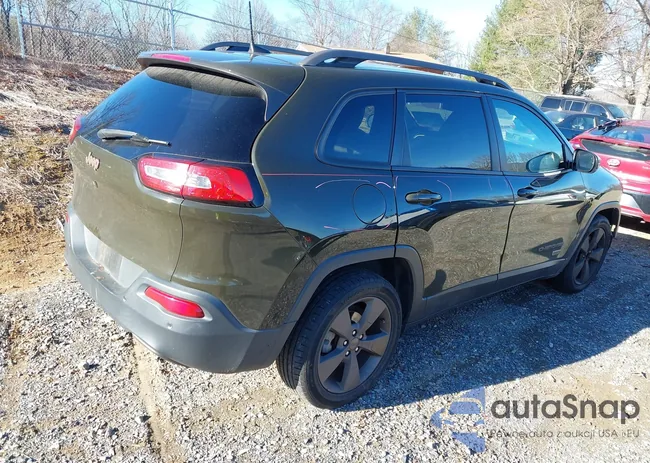 1C4PJLCBXHW534674: 43816253