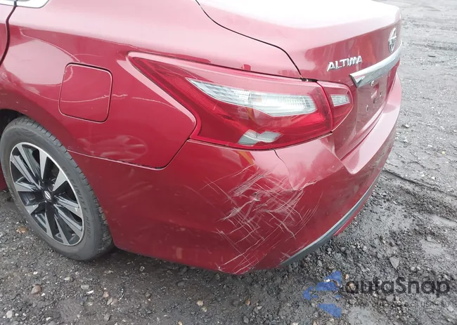 1N4AL3AP8JC174042: 43816345