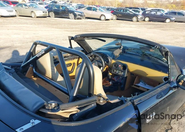 JM1NA3512N0328906: 43816446