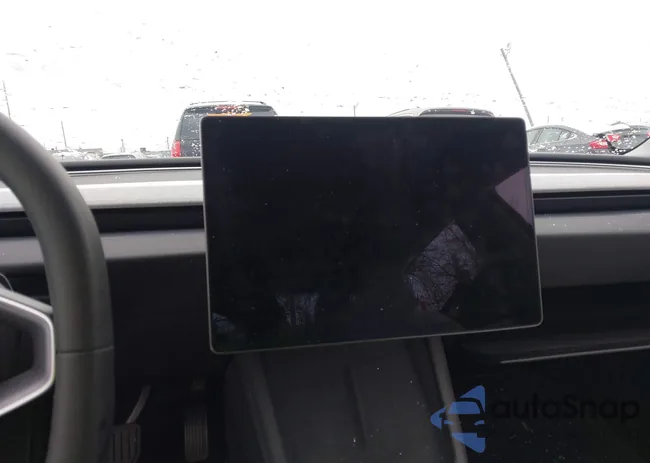 5YJ3E1EB0SF032532: 43816447