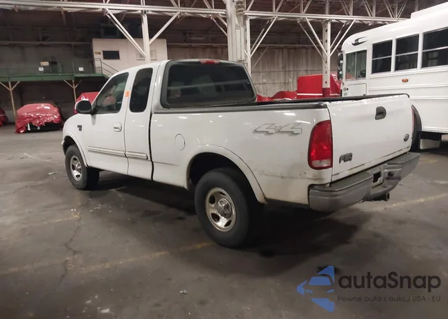 2FTRX18W93CB12942: 43815656