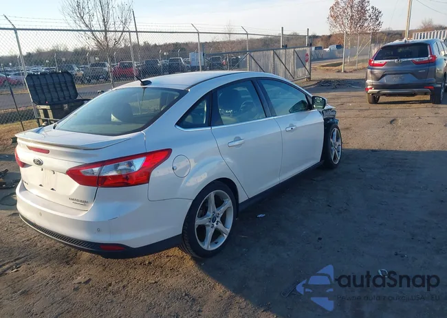 1FADP3J2XEL115733: 43815840