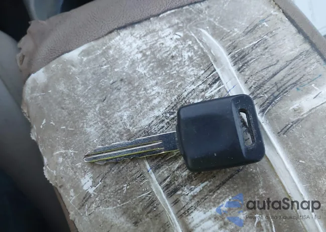 3N1CE2CP7JL356567: 43815880