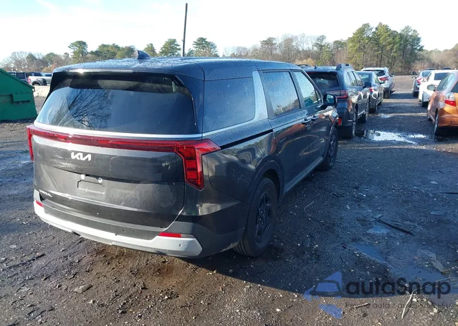 KNDNB5K36S6463975: 43815901