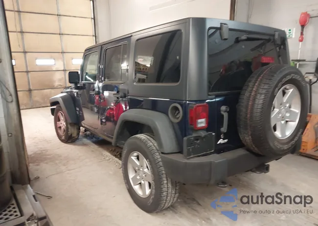 1C4BJWDG4DL575108: 43815902