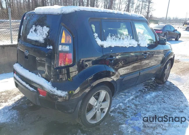 KNDJT2A22B7201951: 43815906