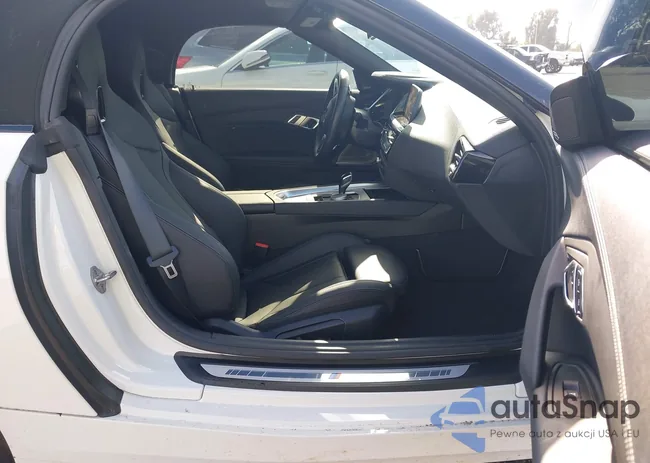 WBAHF3C01SWY44558: 43815914