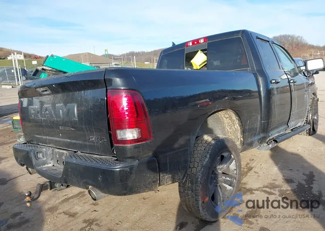 1C6RR7HT5JS116764: 43816927