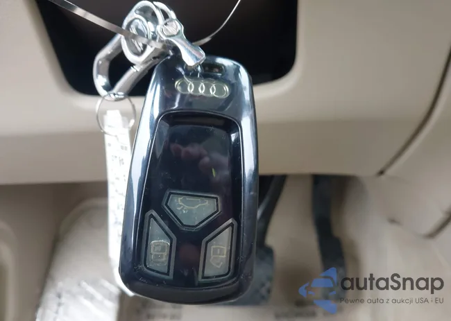 WA1LHAF71HD056284: 43817175