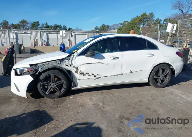 W1K3G4EB7LJ227345: 43817207