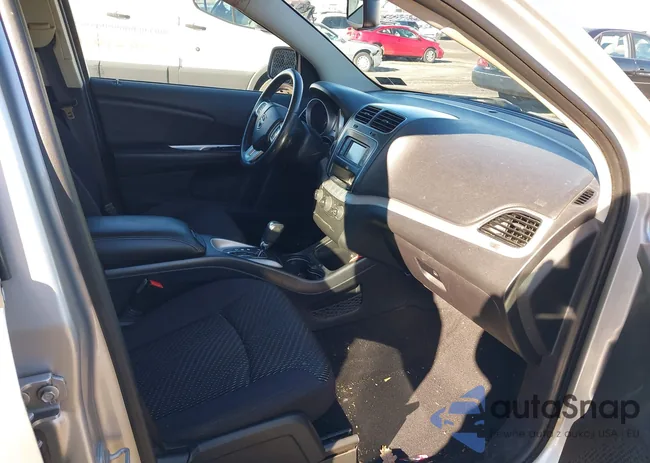 3C4PDCAB6DT675347: 43817310