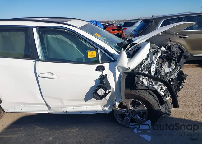 2T3W1RFV0SW413808: 43817329