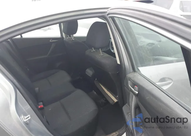 JM1BL1UGXC1528625: 43817360