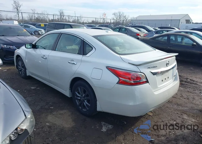 1N4AL3APXFC581755: 43817391