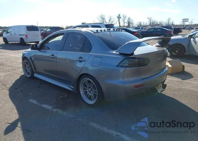 JA32W8FVXEU016178: 43817408