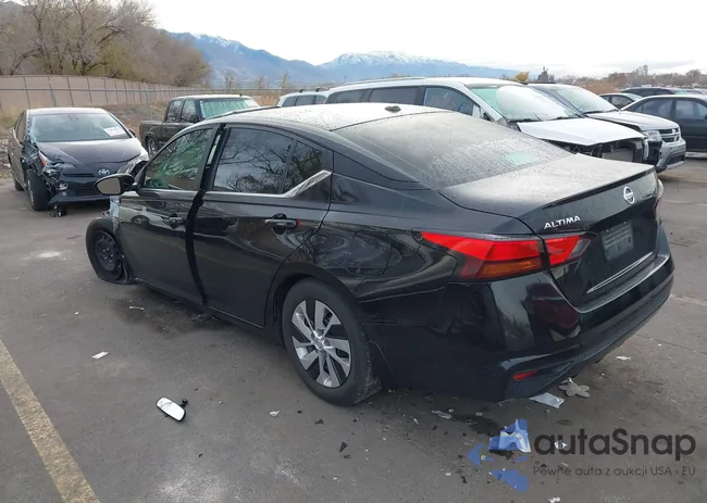 1N4BL4BV8KC215617: 43817423