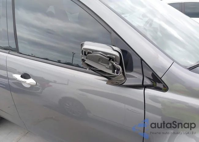 2HNYD28449H516116: 43817471