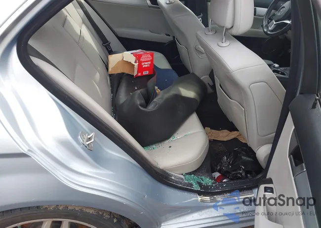 WDDGF4HB2DA793222: 43816535