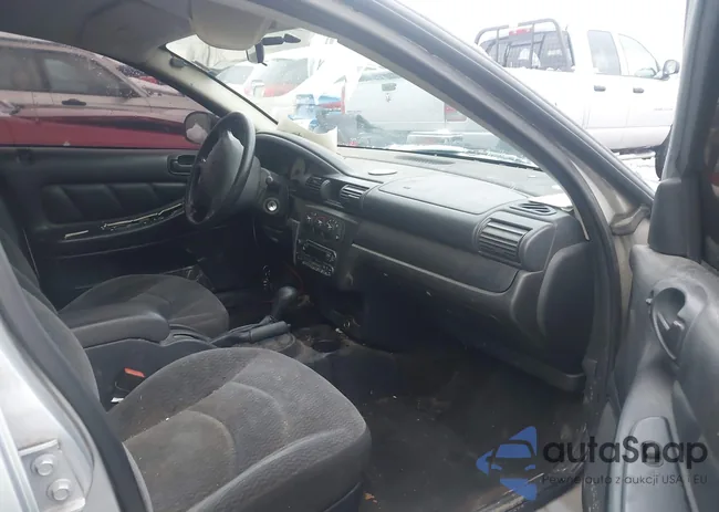 1B3EL46X82N355501: 43816578