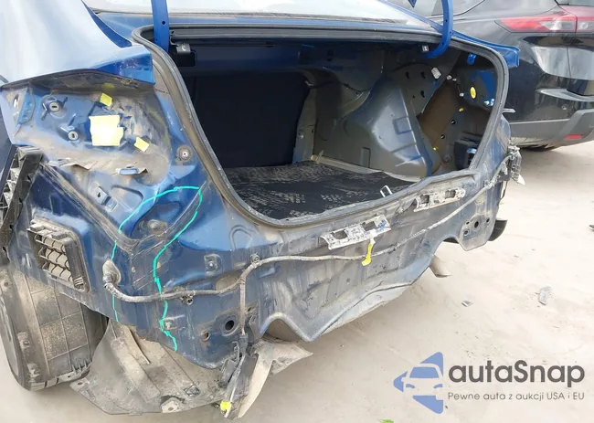 5NPD84LF9JH385077: 43816659