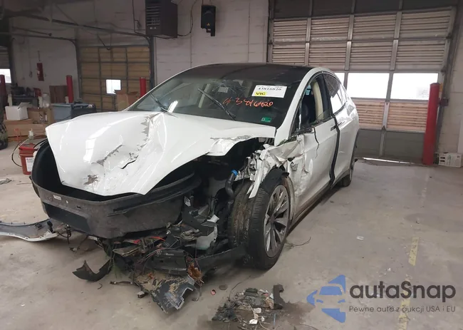 5YJXCBE49GF001124: 43816820