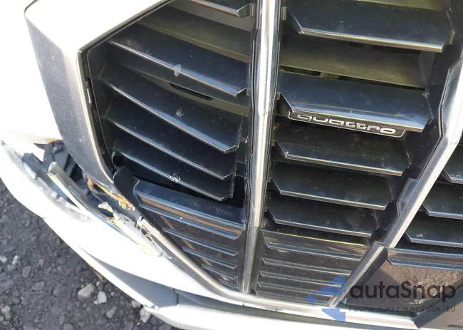 WA1AECF32L1033440: 43816882