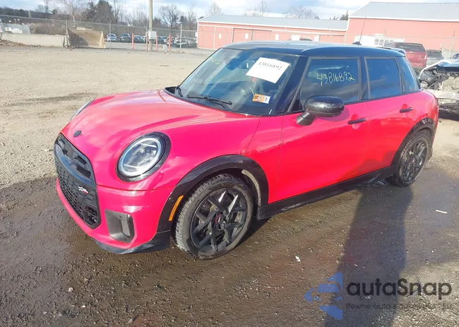 WMW53GD04S2W60773: 43816892