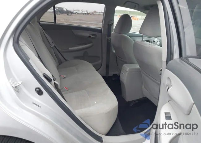 2T1BU4EE3AC367944: 43817931