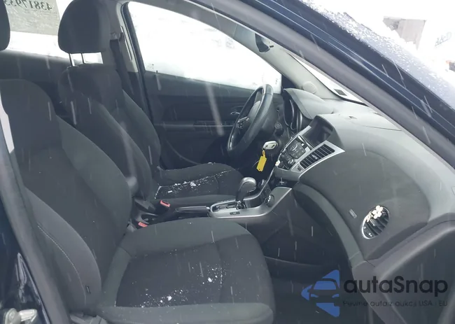 1G1PF5S94B7181676: 43817933