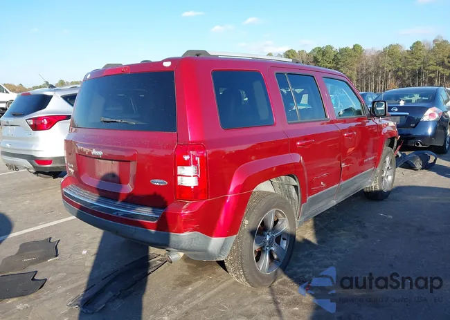 1C4NJRFB4GD658813: 43817968