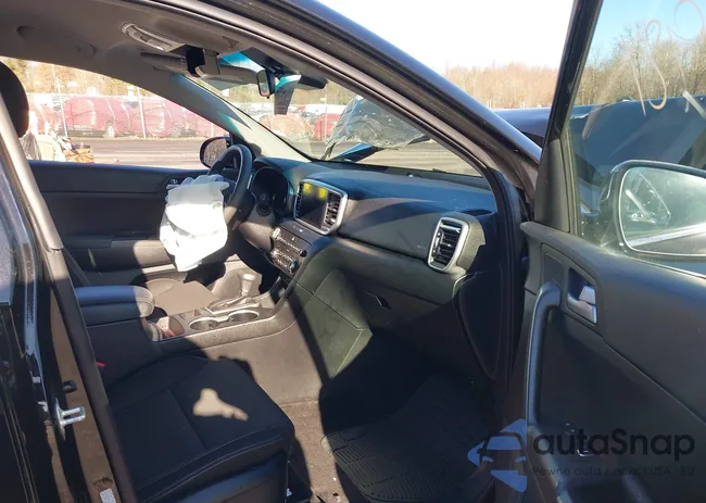 KNDPMCAC5N7027500: 43817981