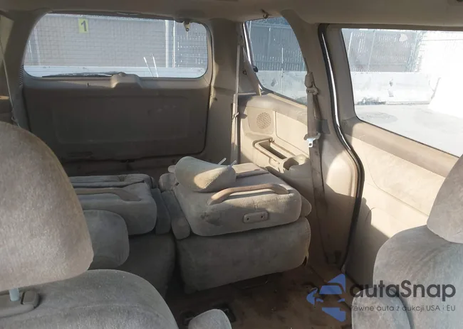 2HKRL18691H611498: 43818026