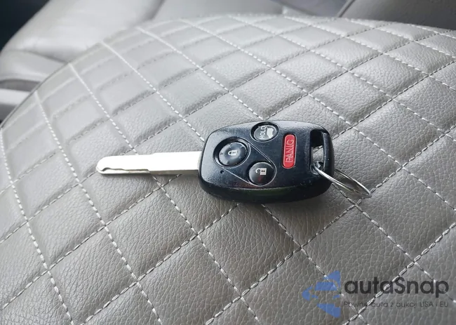 5FNYF3H94CB035345: 43818077