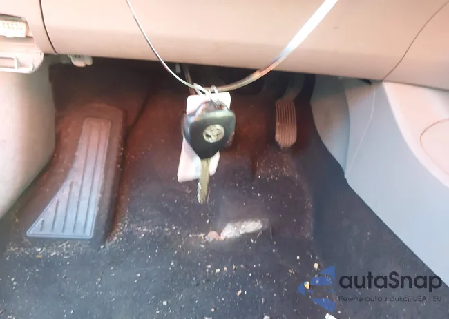 1NXBU4EE4AZ366414: 43818081