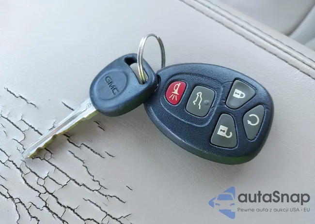 1GKKRRED0CJ261811: 43818104